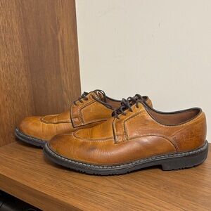 Allen Edmonds Men's Brown Leather Malone Dress Shoes